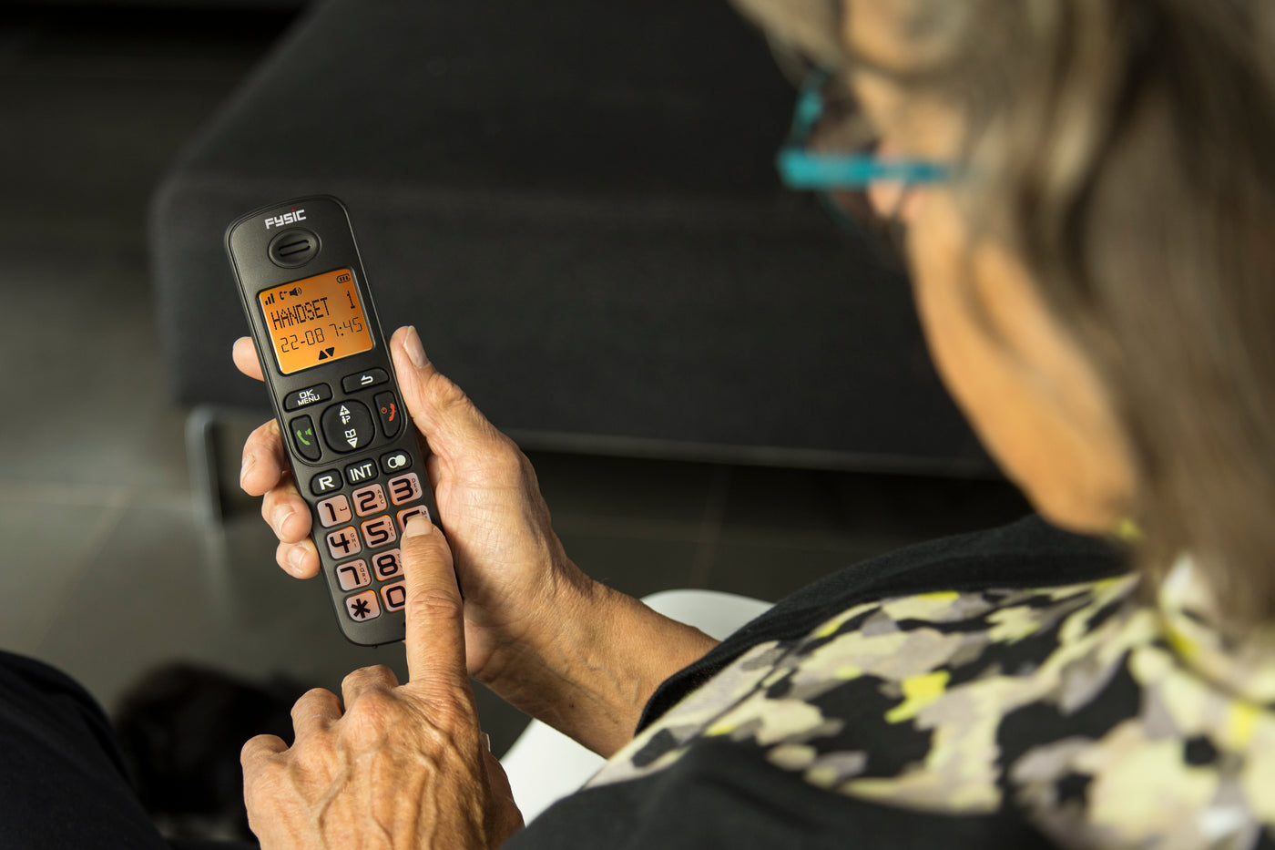 Fysic FX-5500 - DECT-Telefon für Senioren mit großen Tasten und 1 Mobilteil, Schwarz